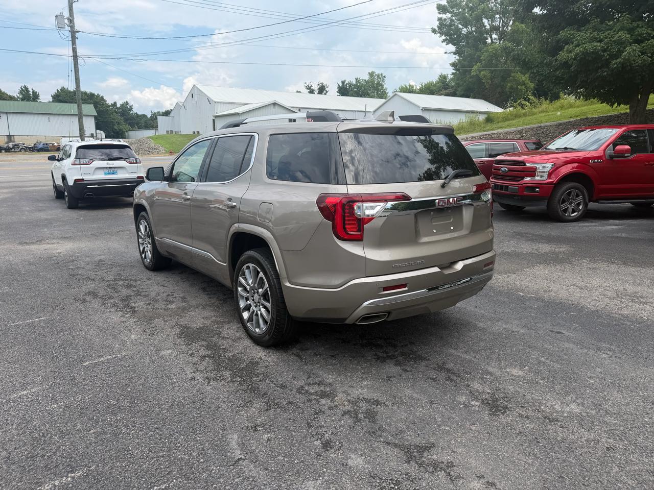 GMC Acadia Denali 2023