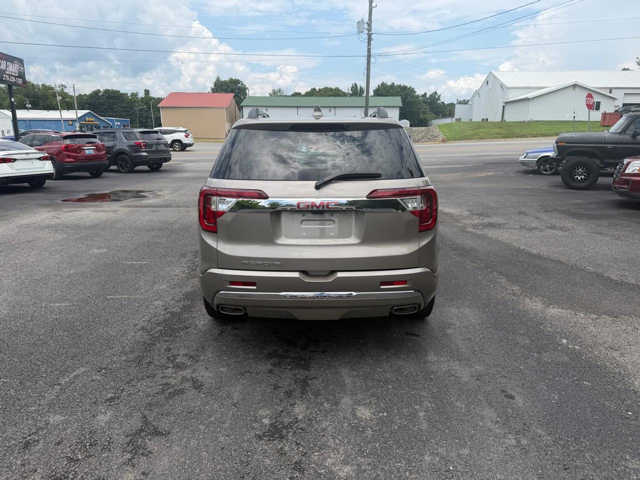 GMC Acadia Denali 2023