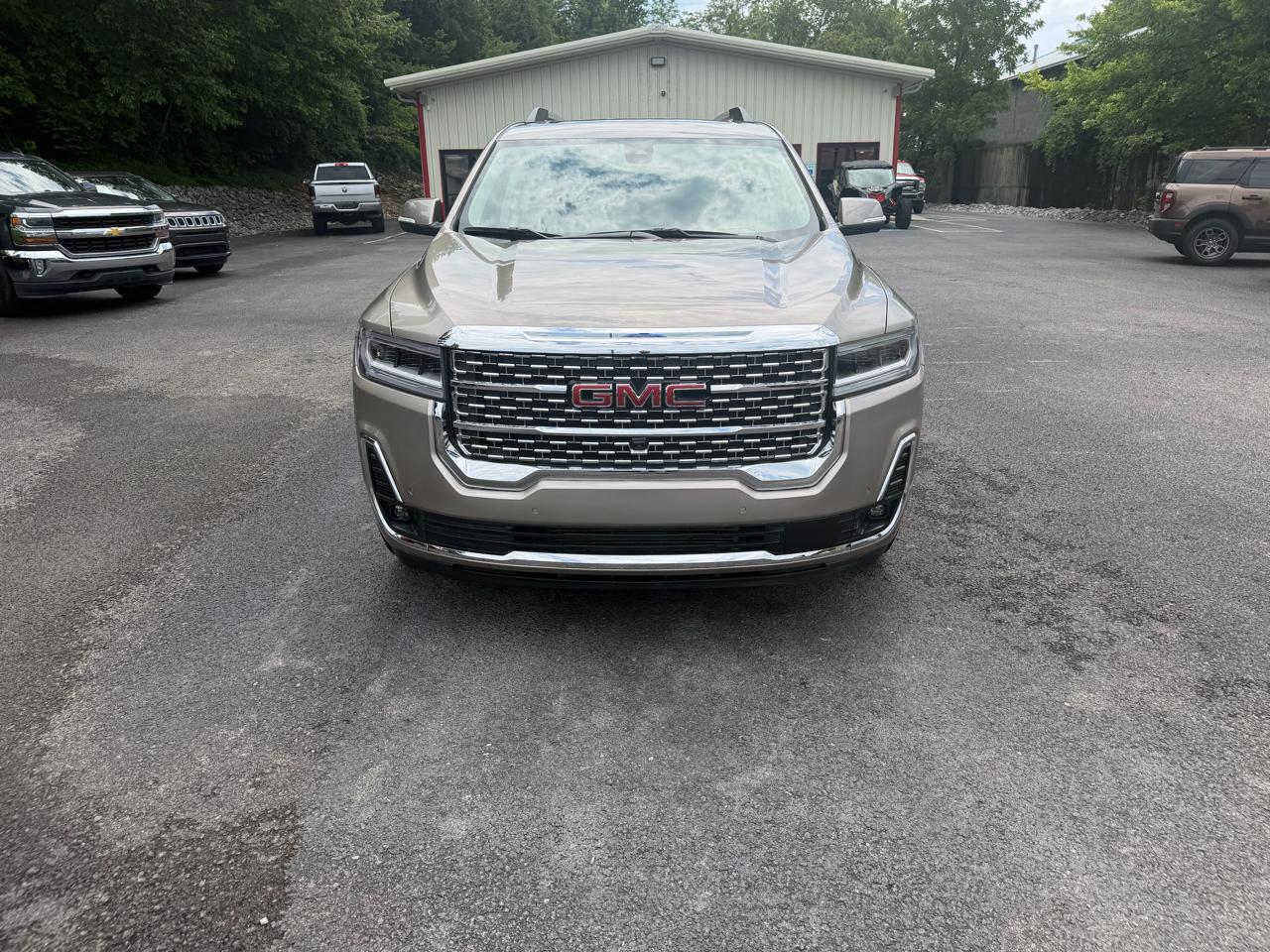 GMC Acadia Denali 2023