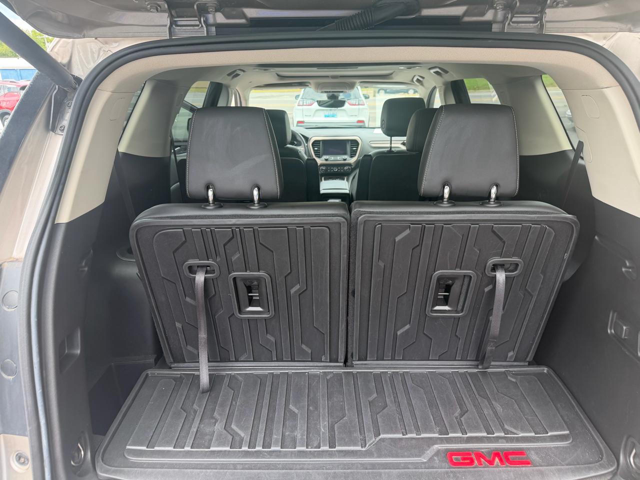 GMC Acadia Denali 2023