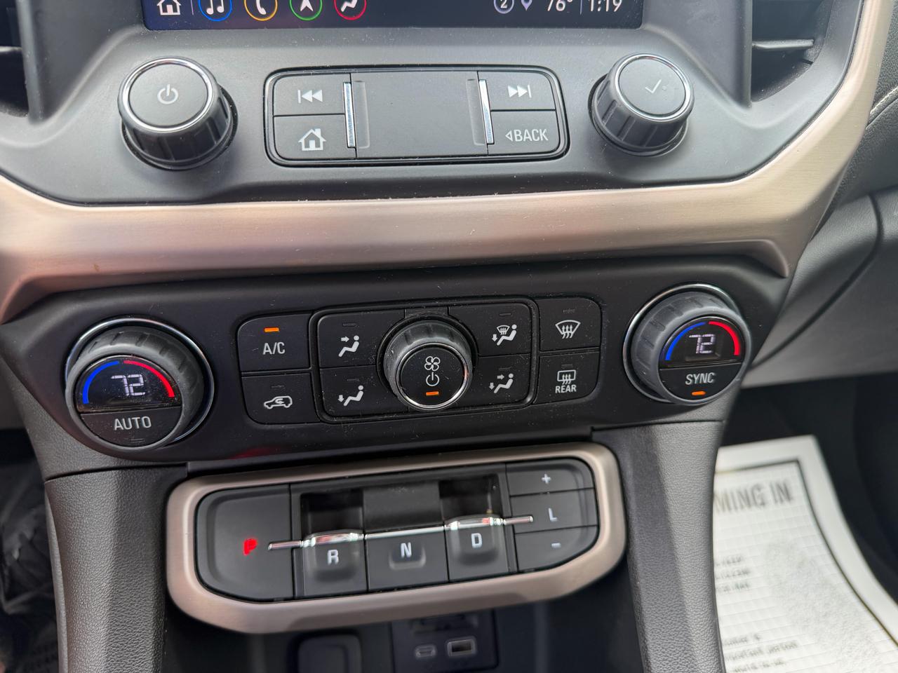 GMC Acadia Denali 2023
