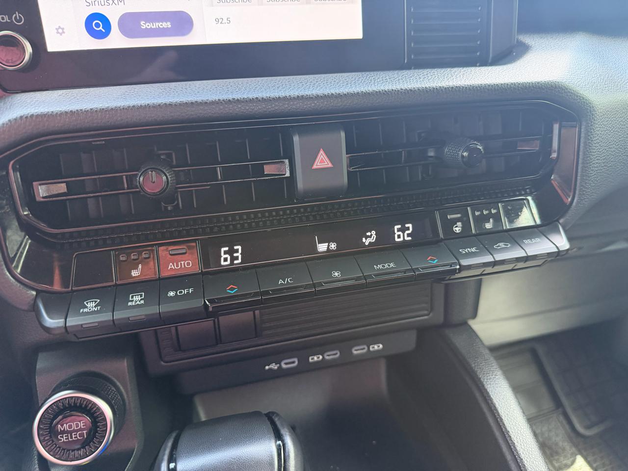 Toyota Land Cruiser  2025