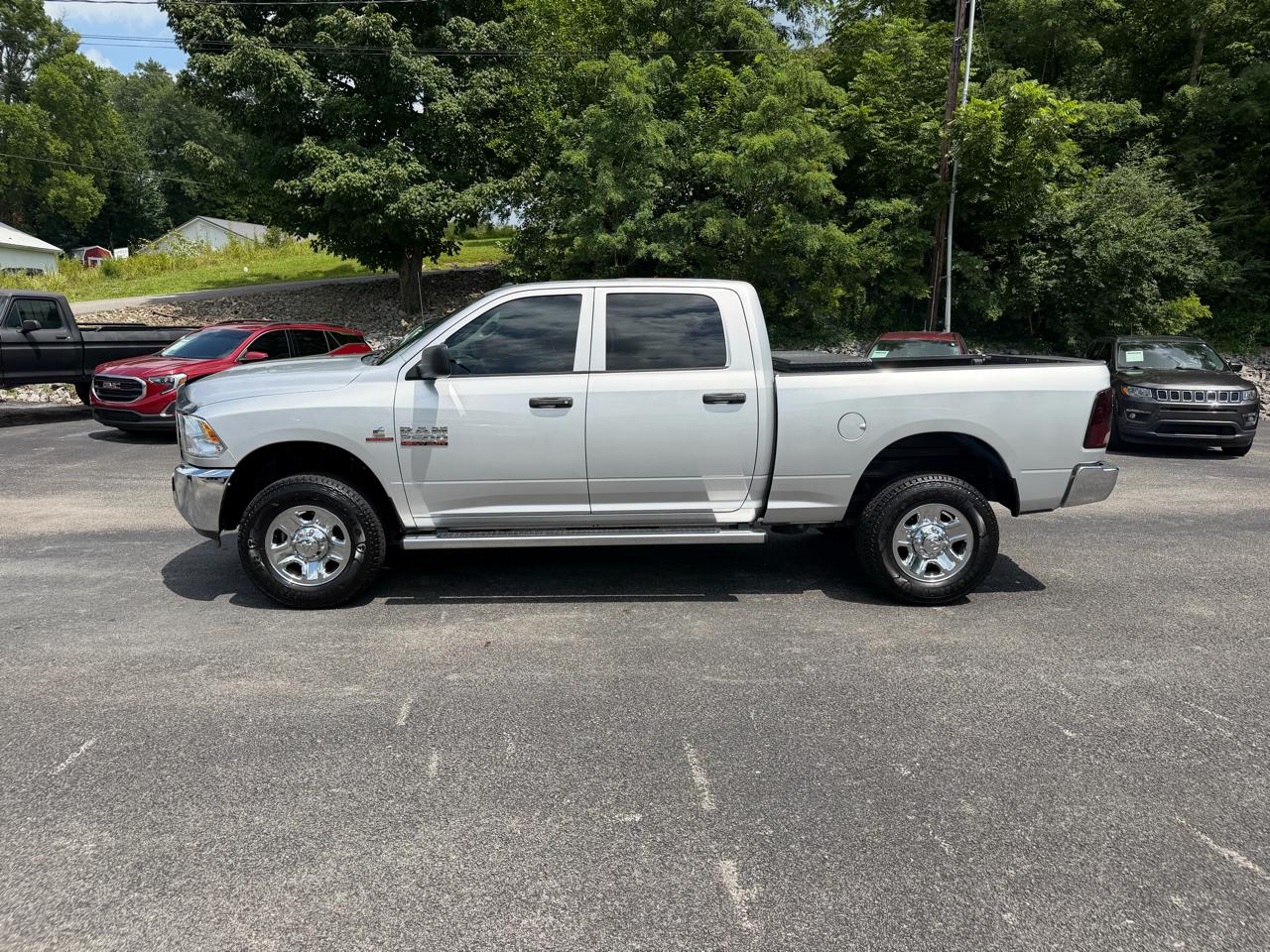 RAM 2500 Tradesman Crew Cab SWB 4WD 2018