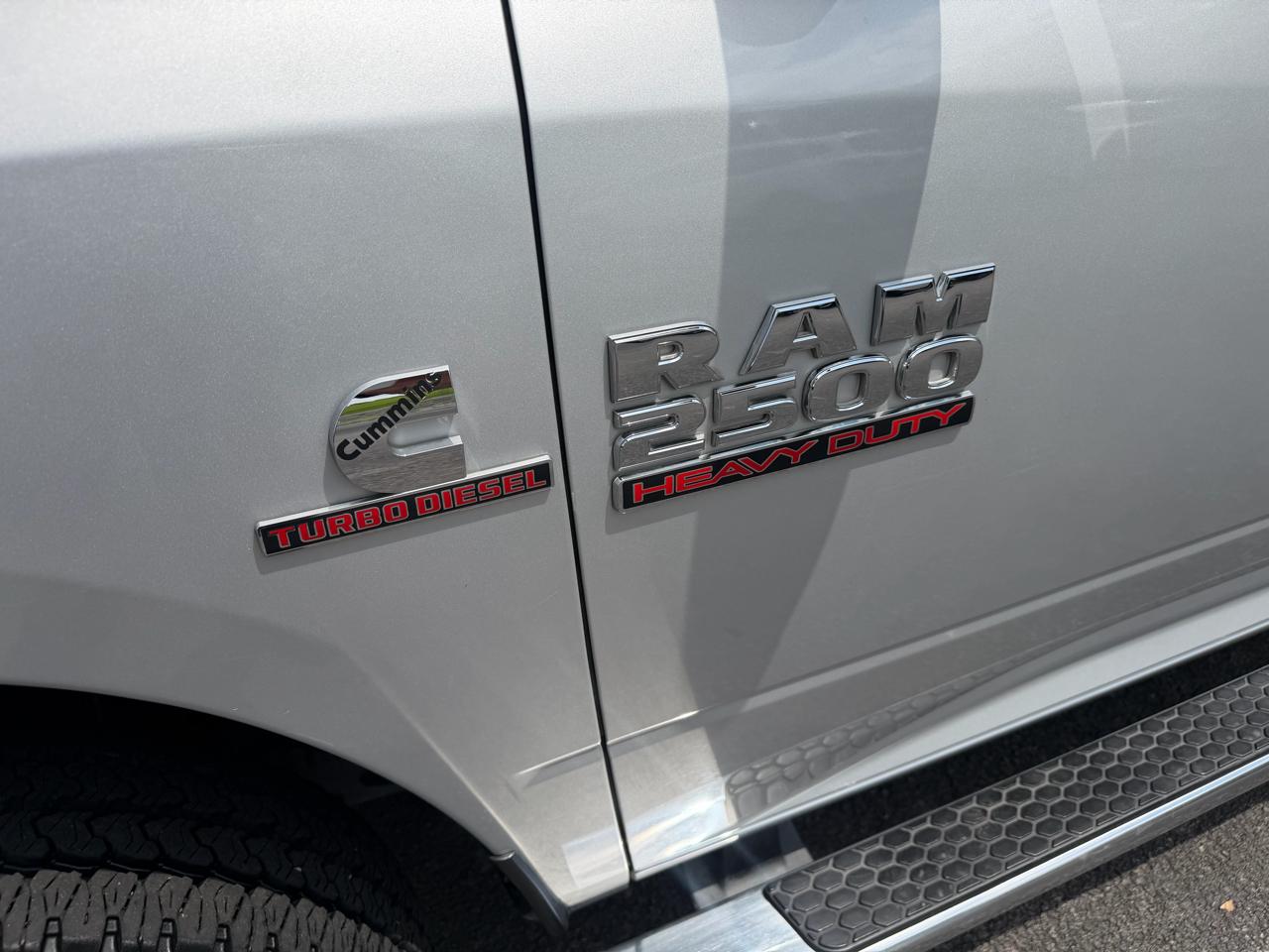 RAM 2500 Tradesman Crew Cab SWB 4WD 2018