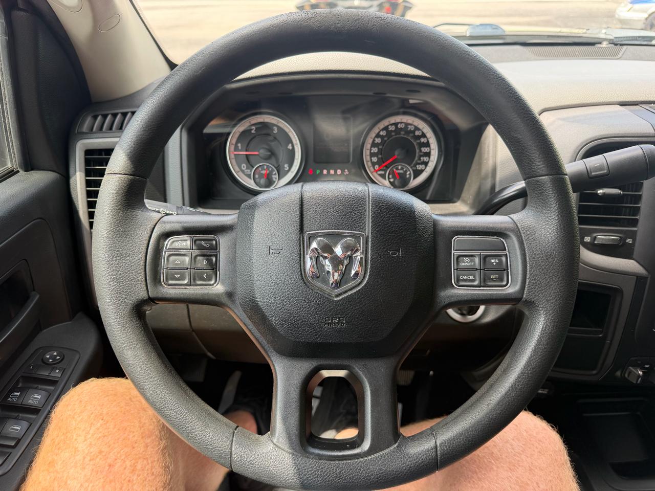 RAM 2500 Tradesman Crew Cab SWB 4WD 2018