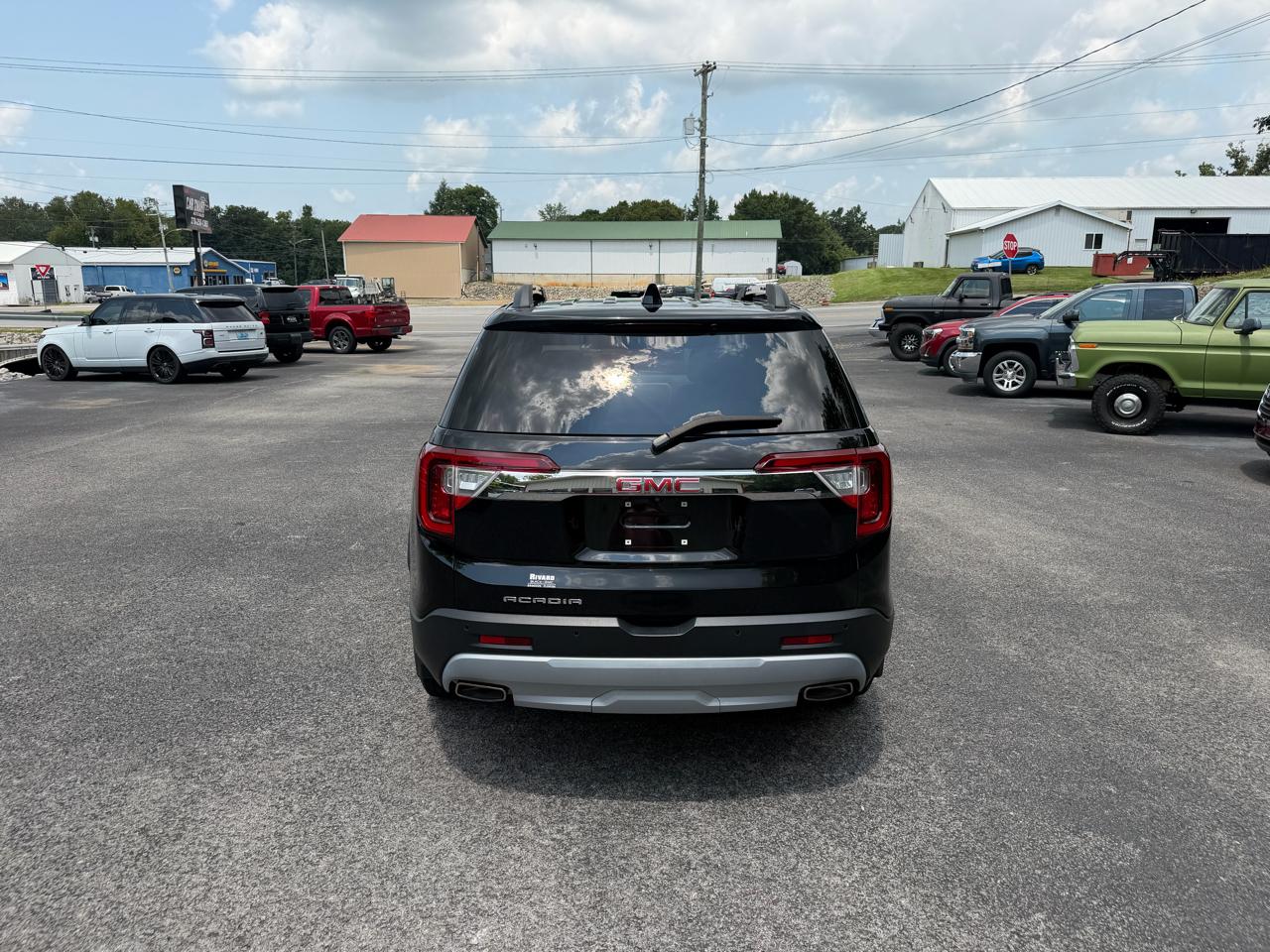GMC Acadia SLT 2023