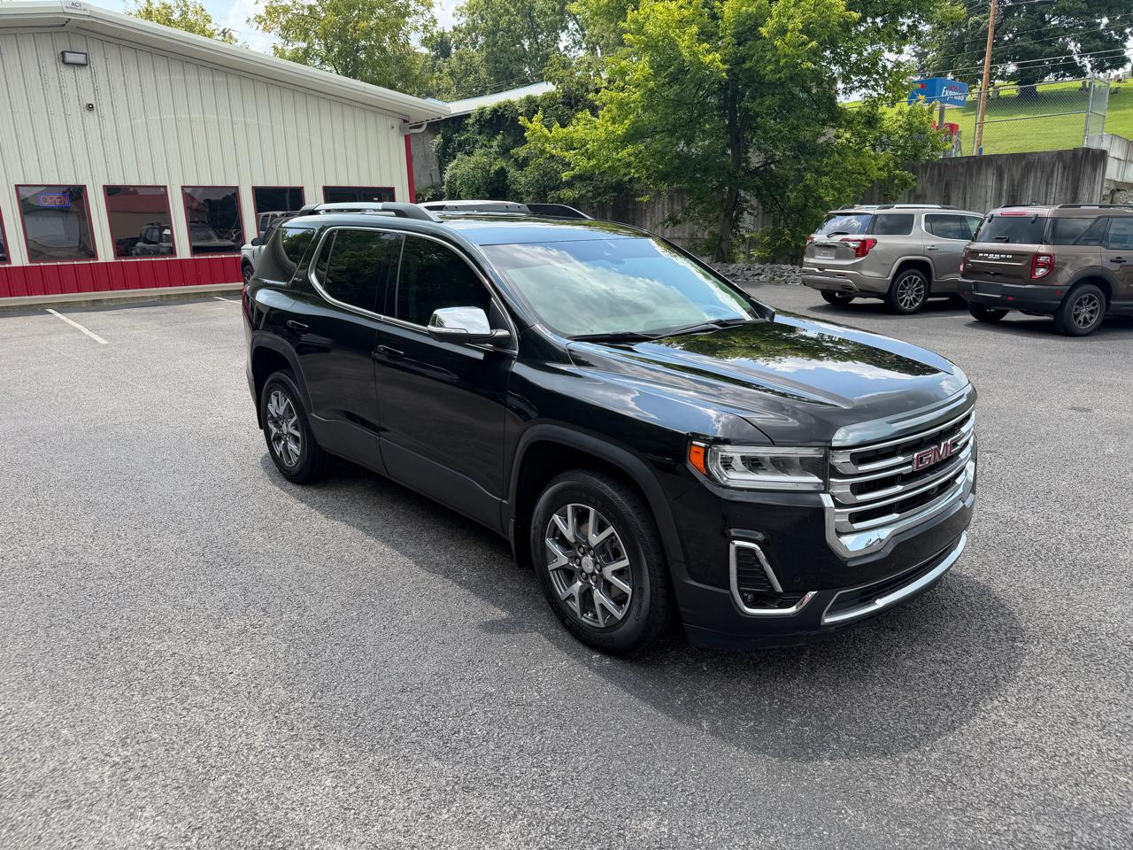 GMC Acadia SLT 2023