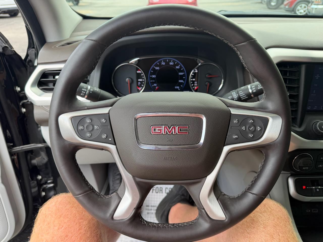 GMC Acadia SLT 2023