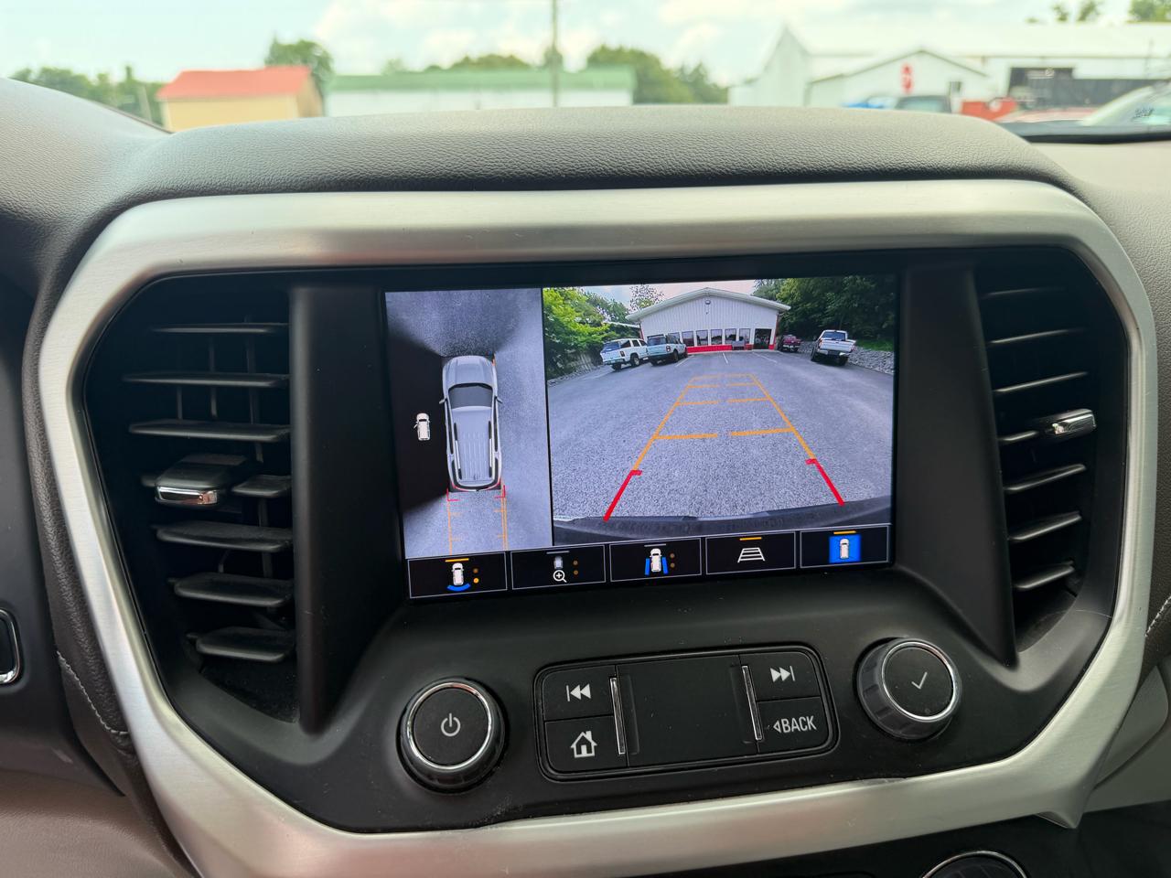 GMC Acadia SLT 2023