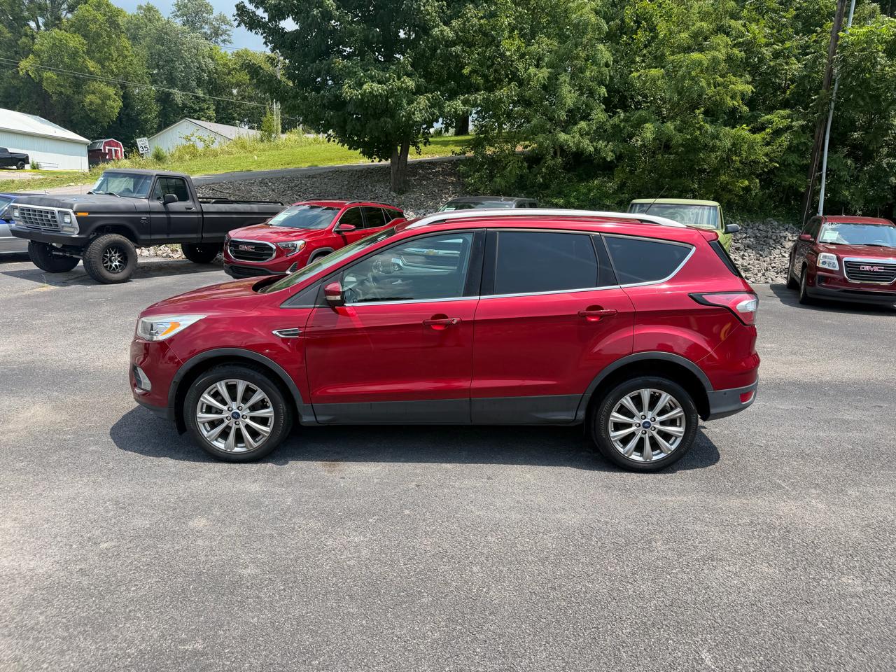 Ford Escape Titanium 4WD 2018