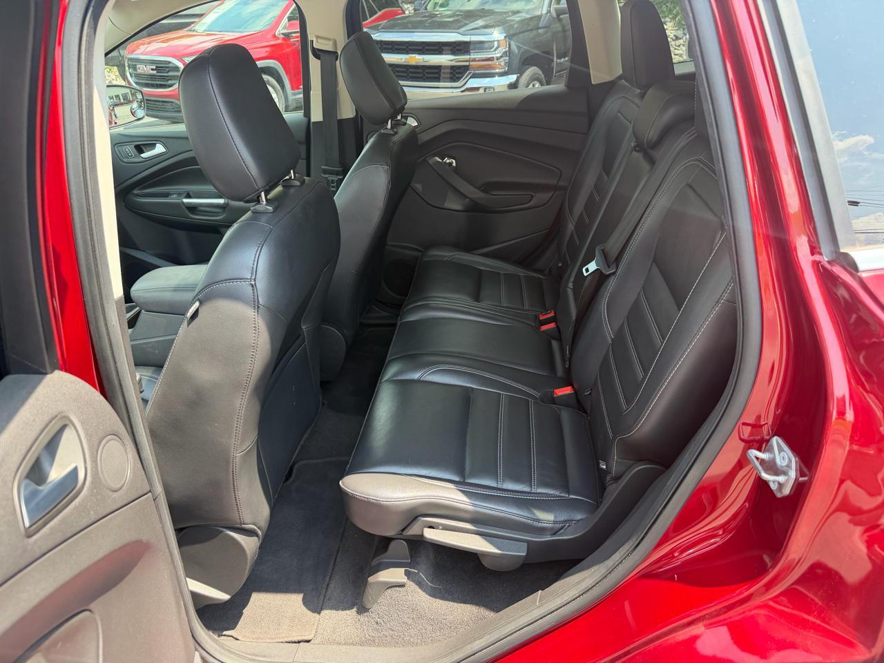 Ford Escape Titanium 4WD 2018