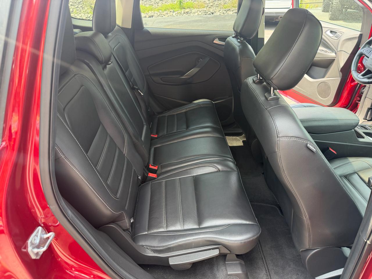 Ford Escape Titanium 4WD 2018