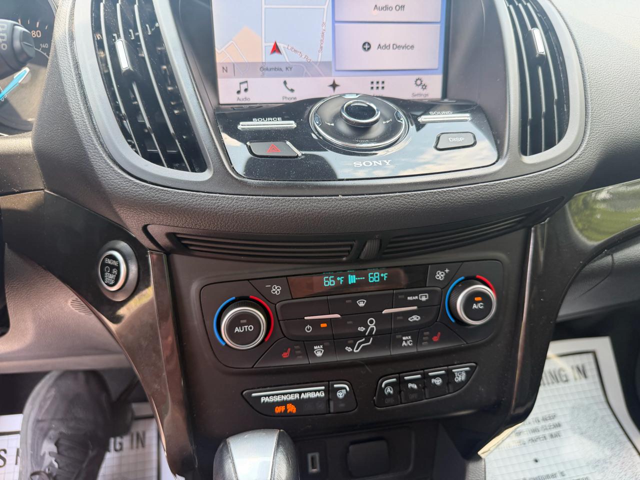 Ford Escape Titanium 4WD 2018