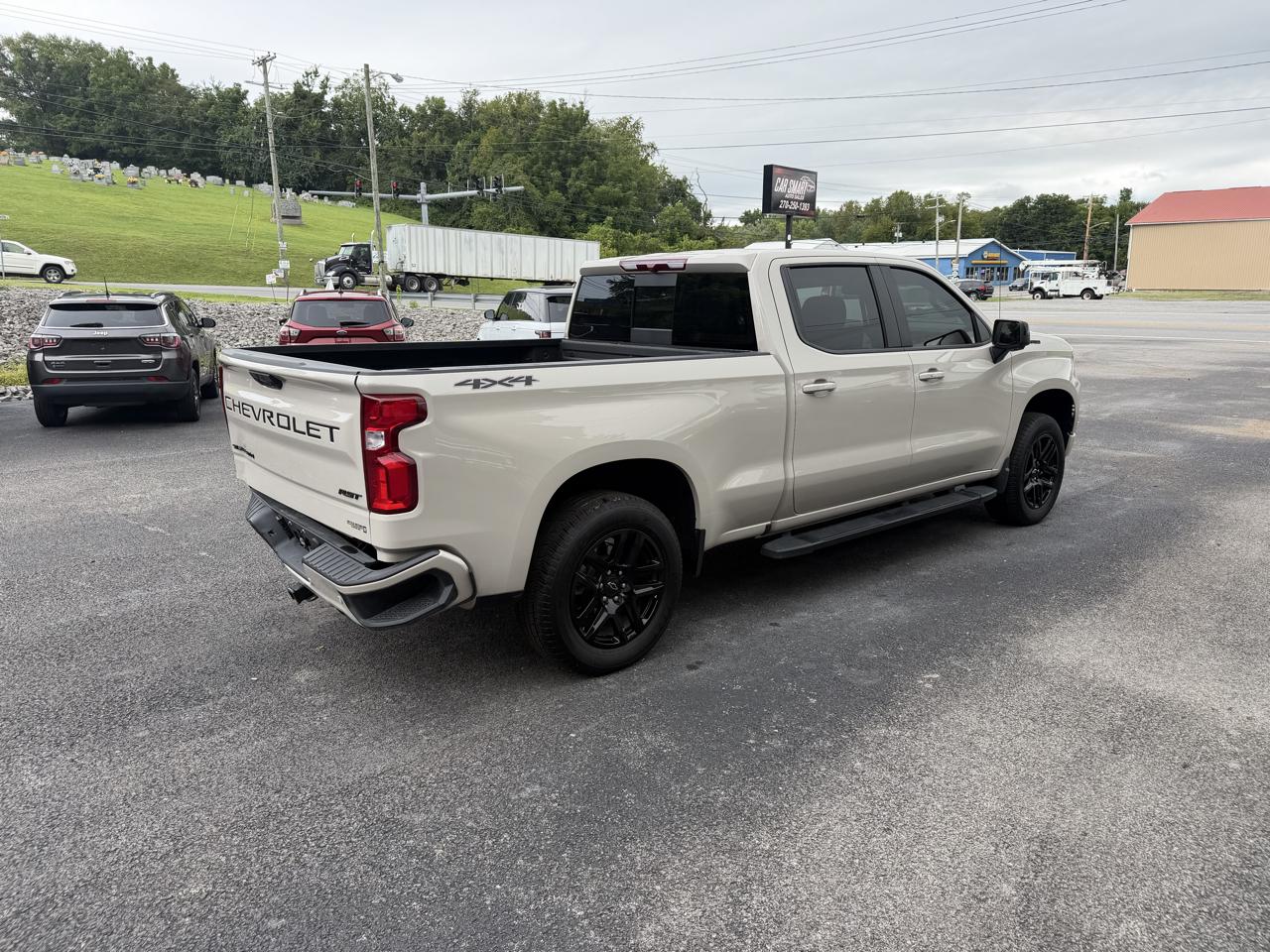 Chevrolet Silverado 1500 RST Crew Cab 4WD 2026
