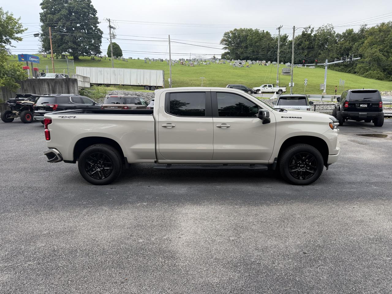 Chevrolet Silverado 1500 RST Crew Cab 4WD 2026