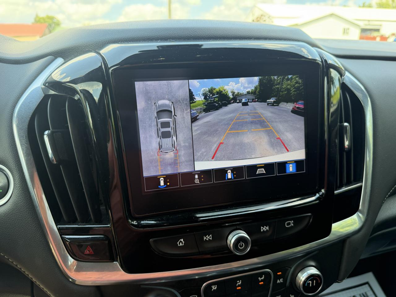 Chevrolet Traverse LT Leather FWD 2023