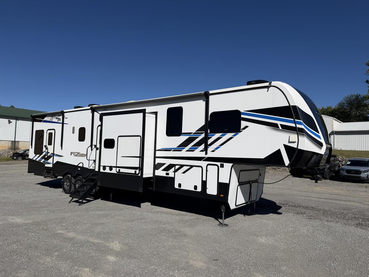 Keystone Fusion Impact Toy Hauler  2022