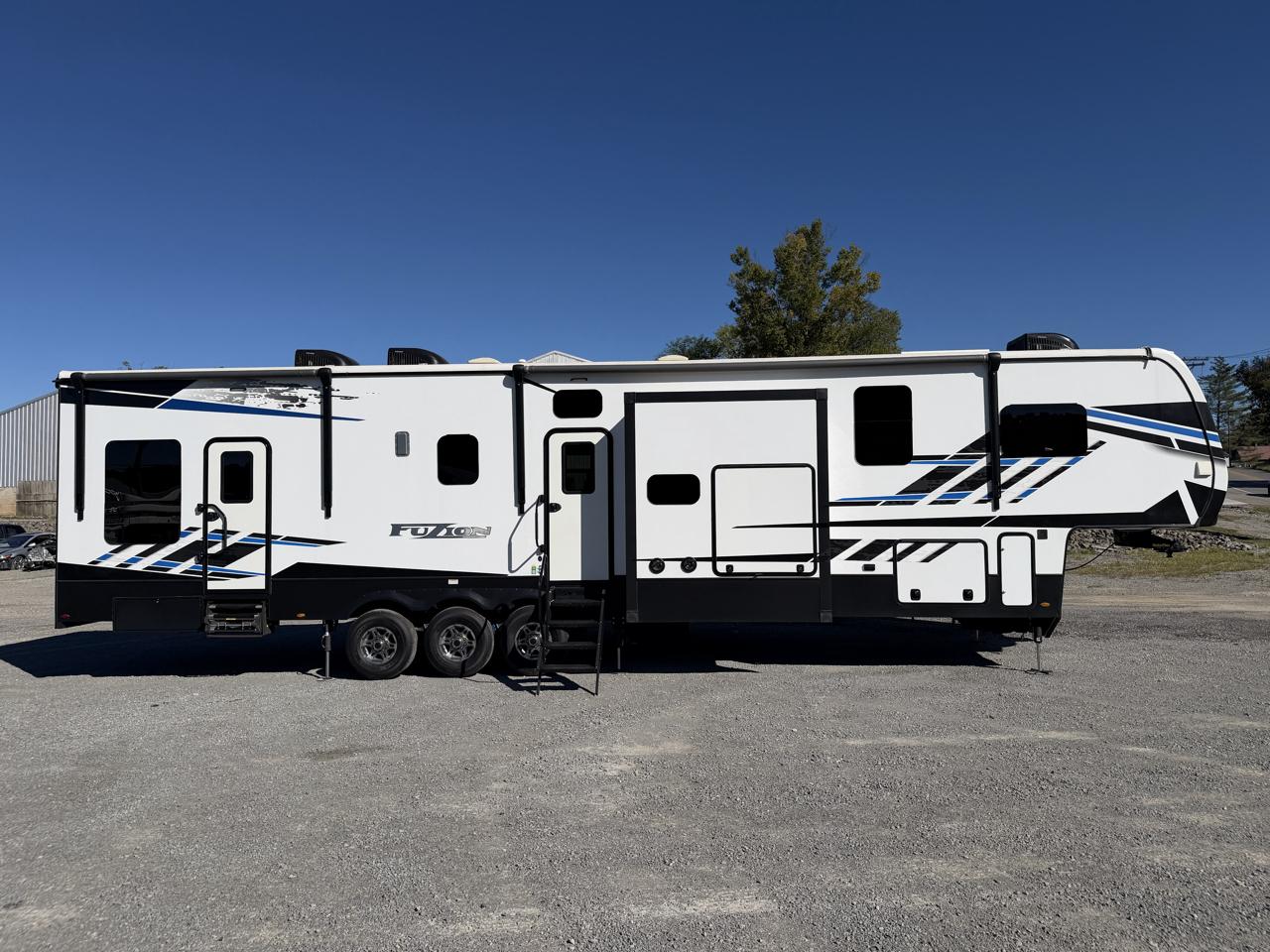 Keystone Fusion Impact Toy Hauler  2022