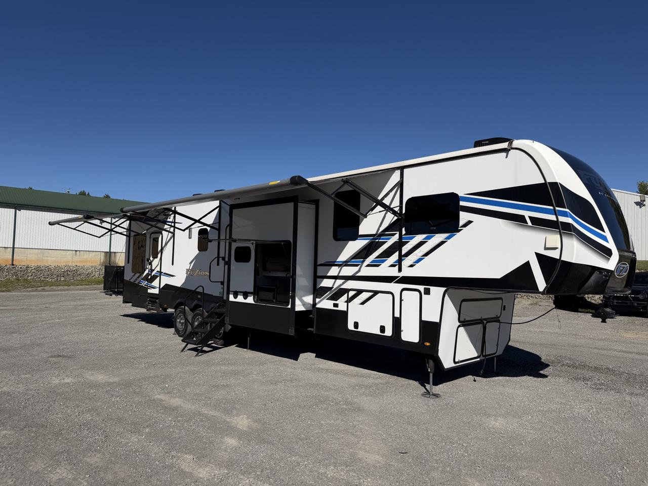 Keystone Fusion Impact Toy Hauler  2022