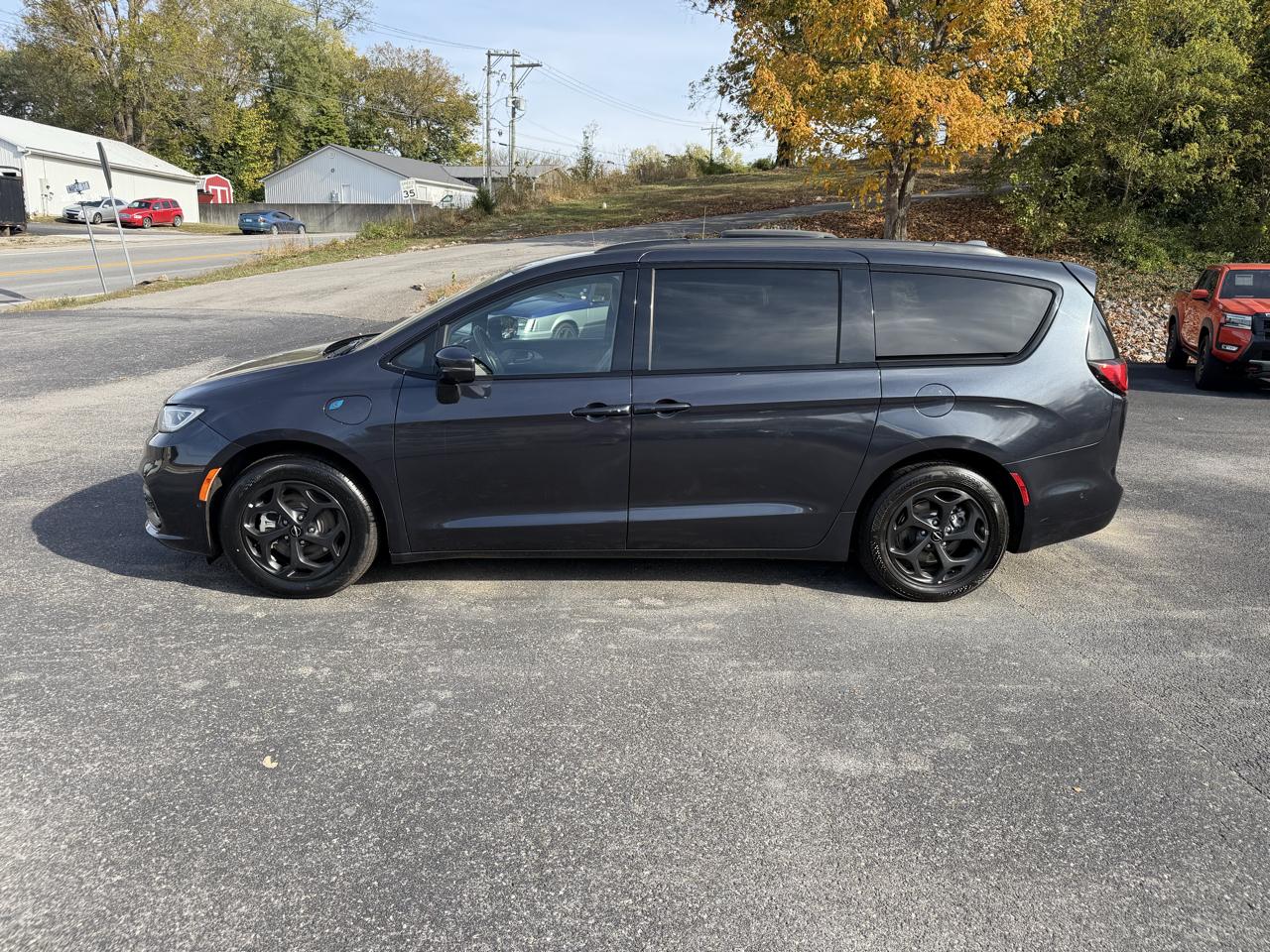 Chrysler Pacifica Hybrid Touring L 2021