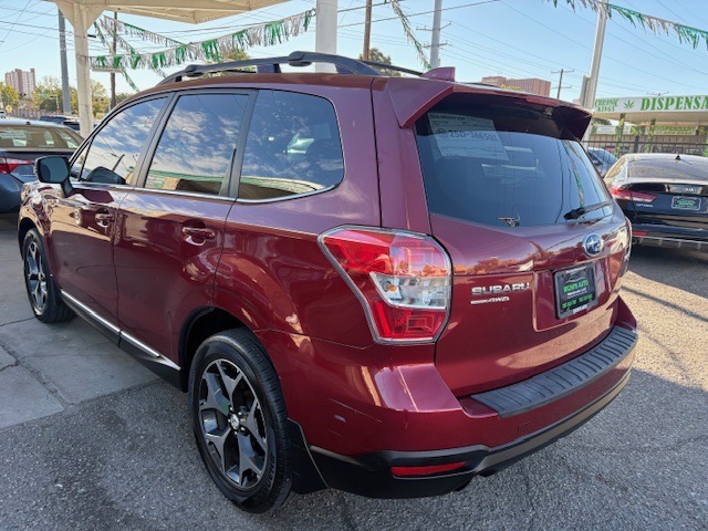 Subaru Forester 2.0XT Touring 2016 Subaru Forester 2.0XT Touring 2016