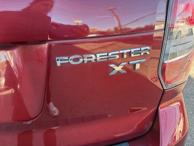 Subaru Forester 2.0XT Touring 2016 Subaru Forester 2.0XT Touring 2016