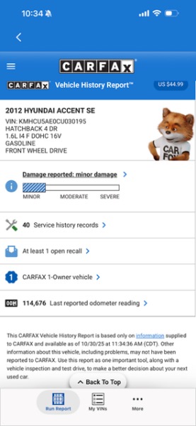 Hyundai Accent SE 5-Door 2012 Hyundai Accent SE 5-Door 2012