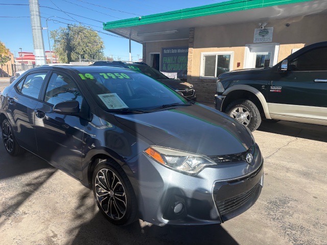 Toyota Corolla  2014 Toyota Corolla  2014