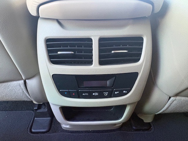 Acura MDX SH-AWD 6-Spd AT w/Tech Package 2015