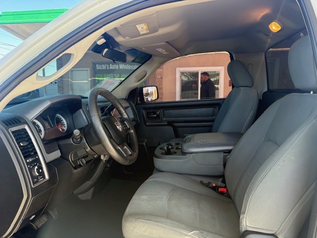 RAM 1500 Tradesman Regular Cab SWB 2WD 2013