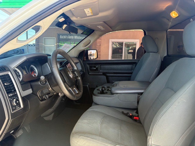 RAM 1500 Tradesman Regular Cab SWB 2WD 2013