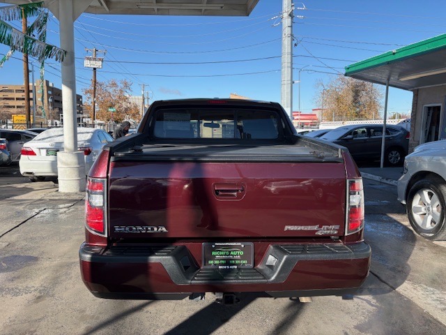 Honda Ridgeline RTL w/ Leather and Navigation 2013