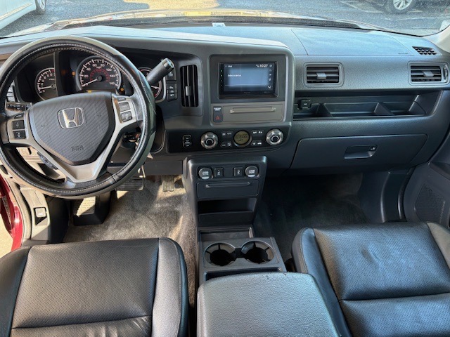 Honda Ridgeline RTL w/ Leather and Navigation 2013