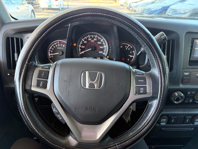 Honda Ridgeline RTL w/ Leather and Navigation 2013