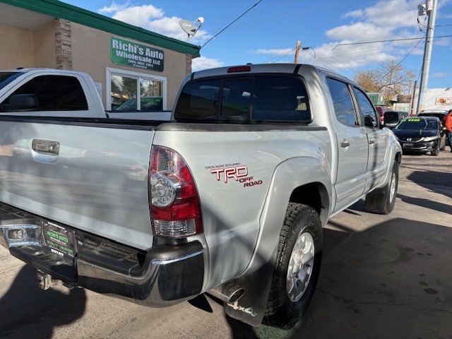 Toyota Tacoma Double Cab V6 4WD 2011