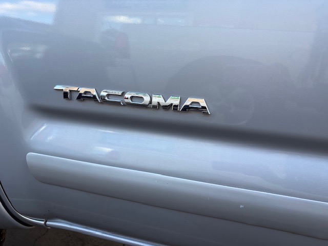 Toyota Tacoma Double Cab V6 4WD 2011