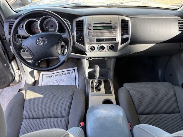 Toyota Tacoma Double Cab V6 4WD 2011