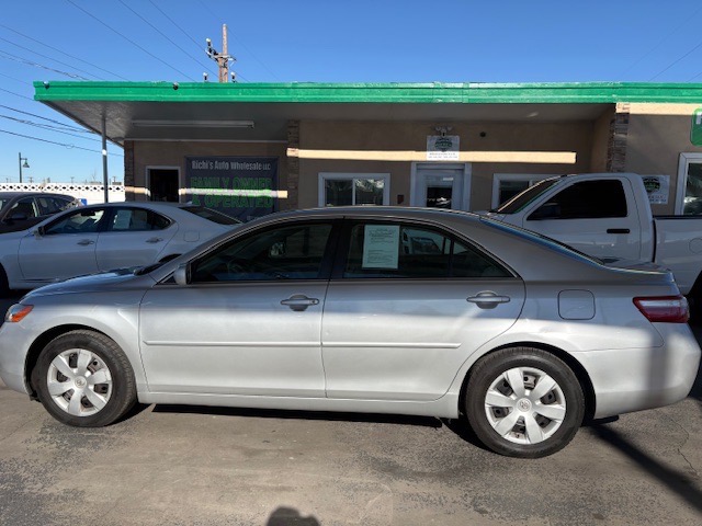 Toyota Camry LE 2009