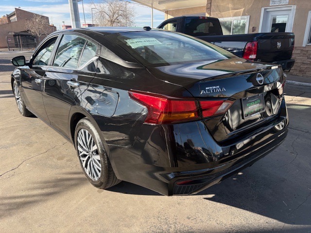 Nissan Altima 2.5 SV 2023