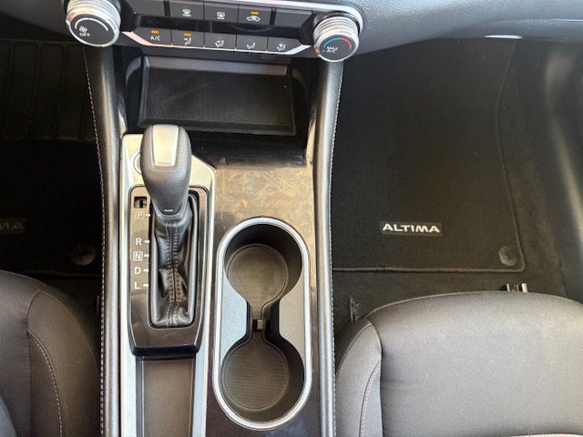 Nissan Altima 2.5 SV 2023