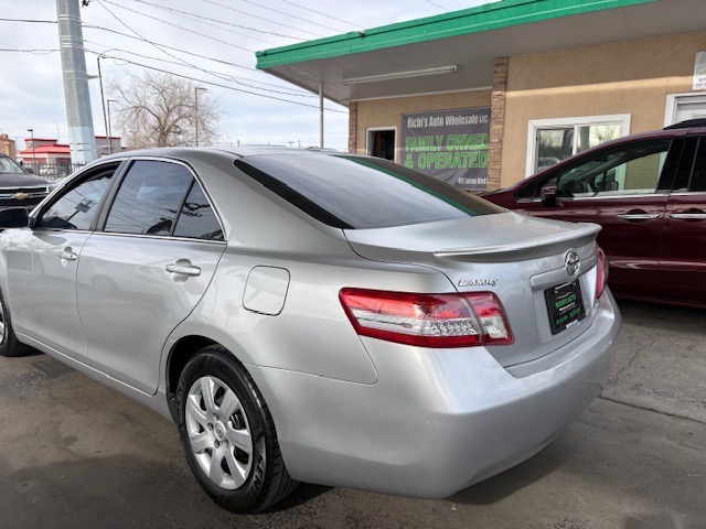 Toyota Camry LE 2010