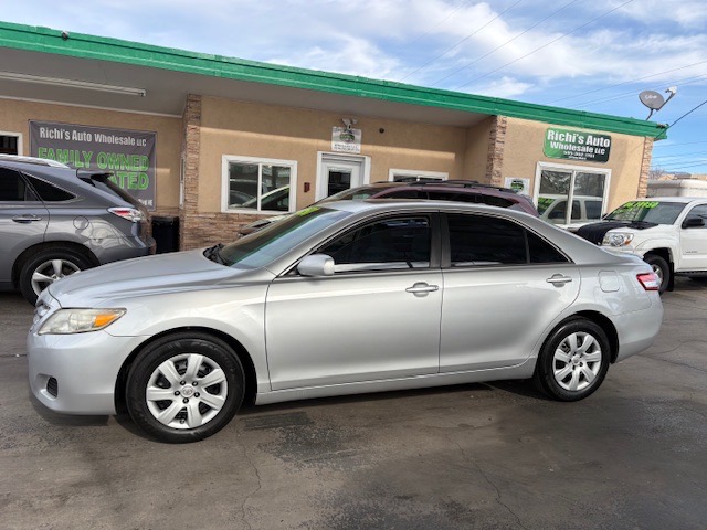 Toyota Camry LE 2010