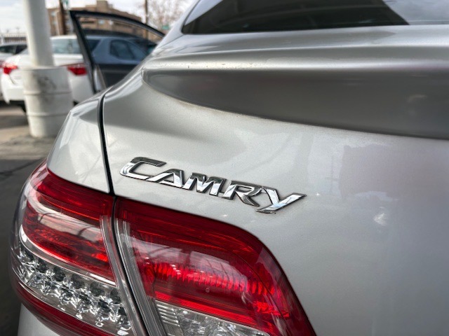 Toyota Camry LE 2010