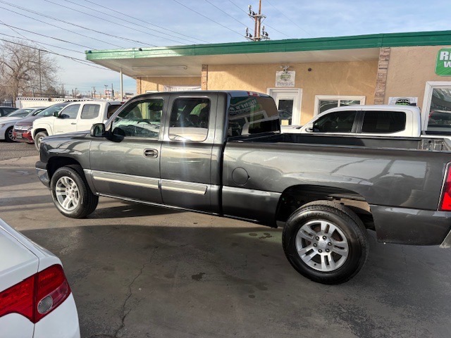 Chevrolet Silverado 1500 Work Truck Ext. Cab Short Bed 4WD 2005