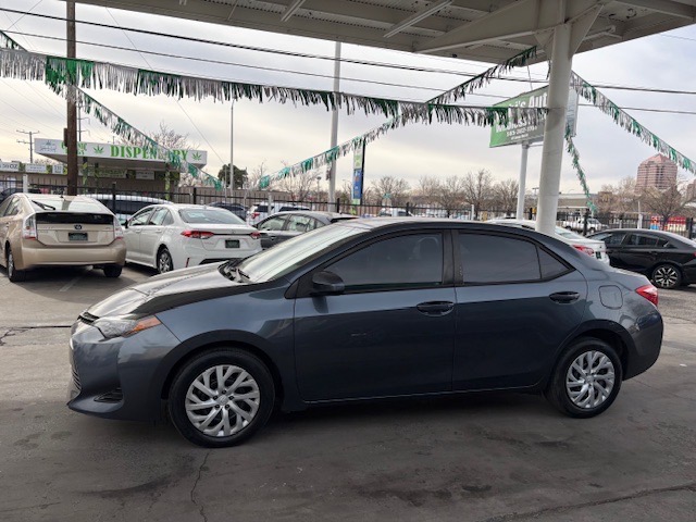 Toyota Corolla LE 2017