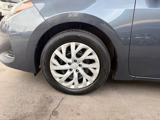 Toyota Corolla LE 2017