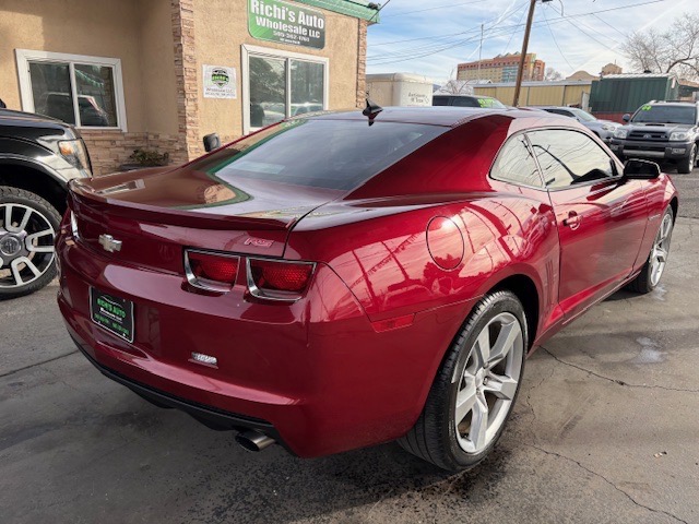 Chevrolet Camaro LT1 Coupe 2011