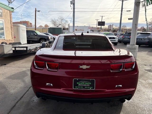 Chevrolet Camaro LT1 Coupe 2011