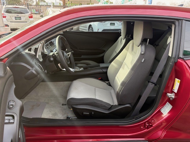 Chevrolet Camaro LT1 Coupe 2011