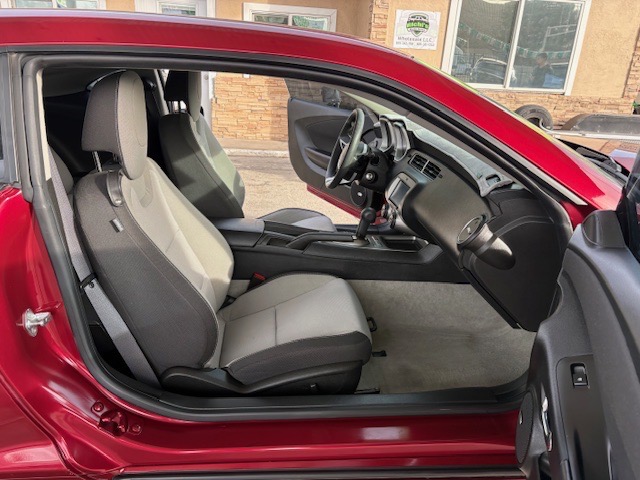 Chevrolet Camaro LT1 Coupe 2011